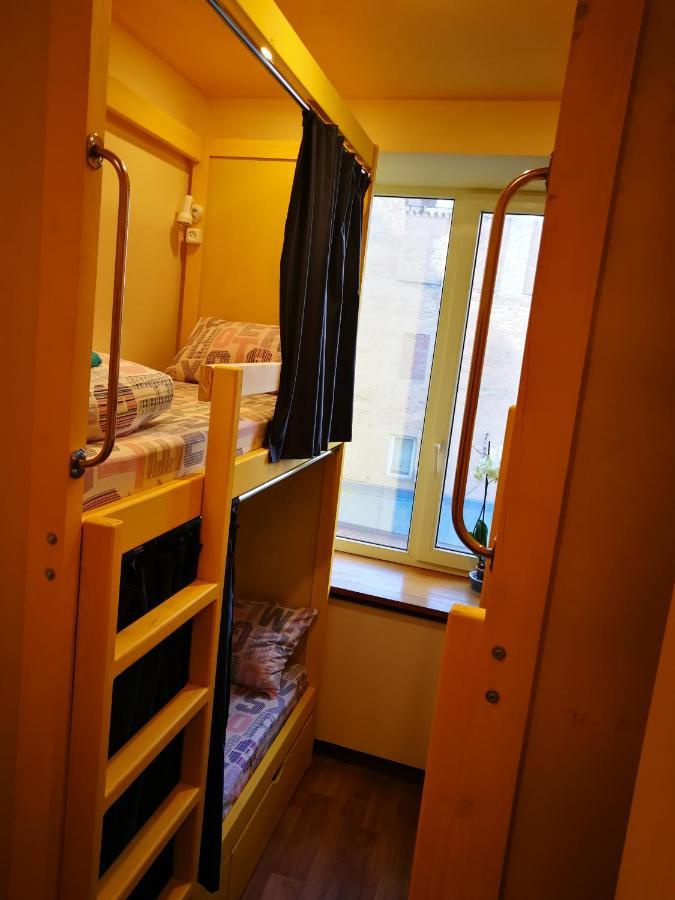Ostello Булгакоff Kiev Esterno foto